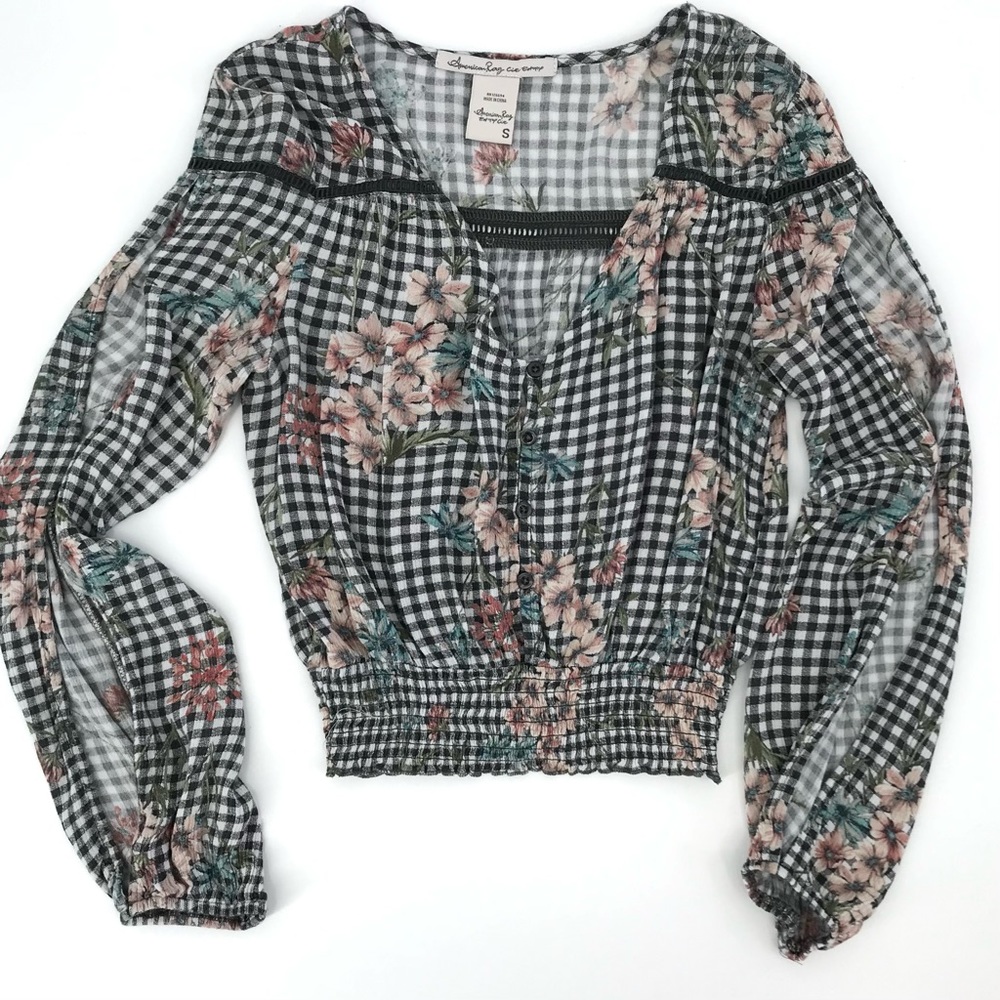 C American Rag floral cold shoulder sleeve blouse